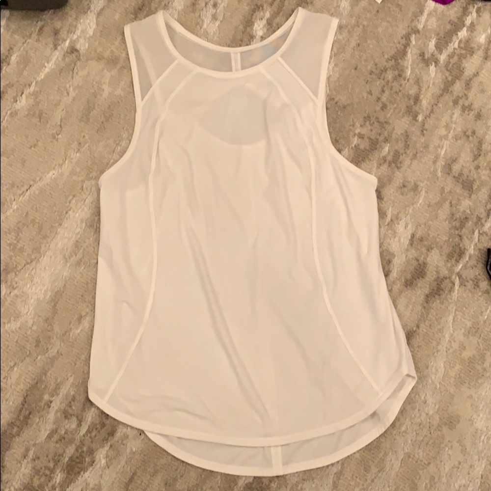 White Lululemon tanktop